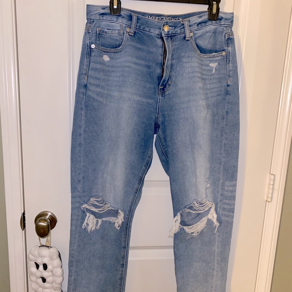 American Eagle Mom Jeans
